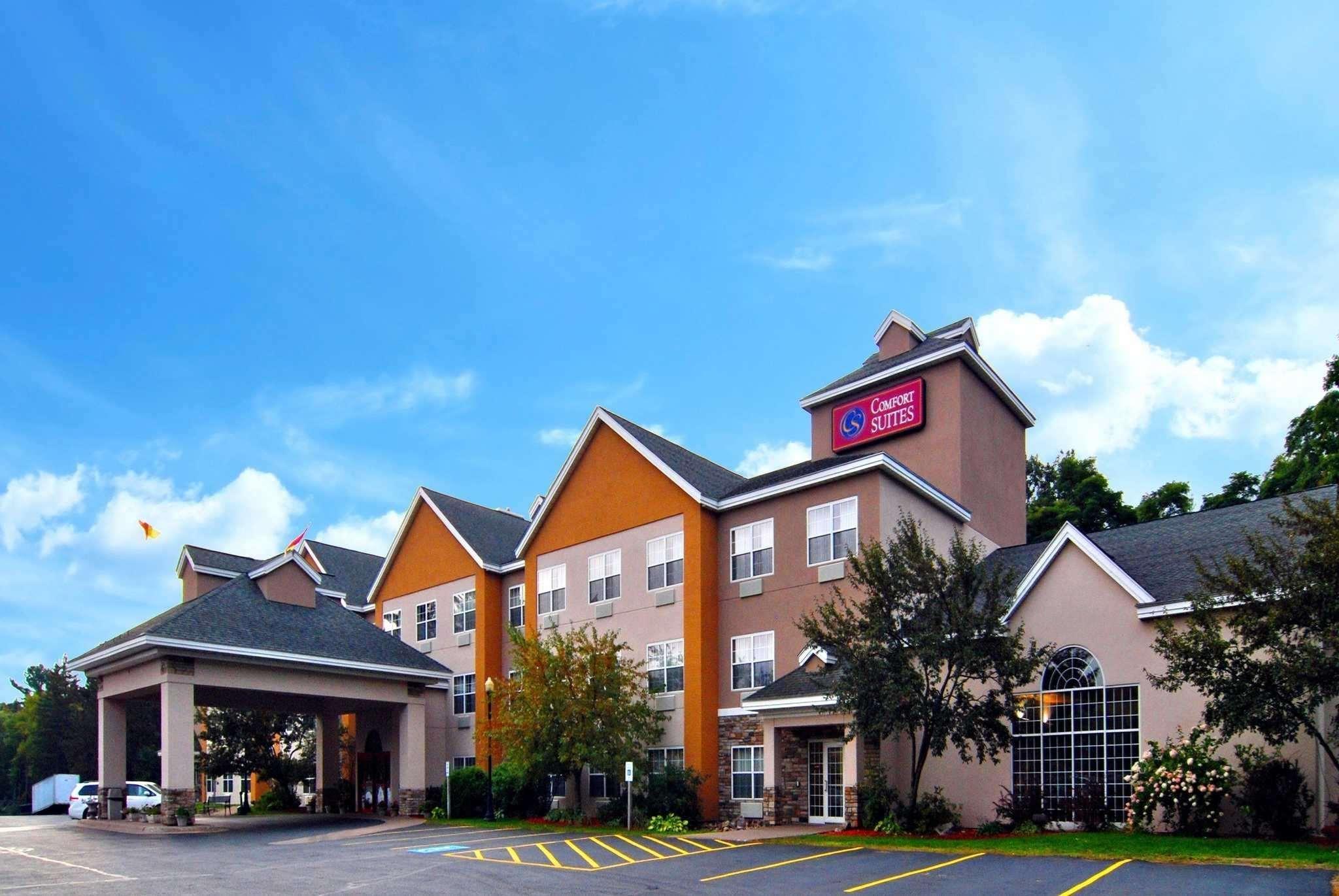 Comfort Suites Marquette Exterior foto